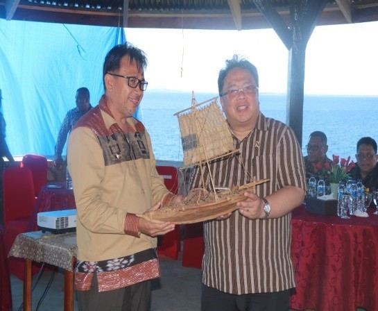 menteri4-2.jpg